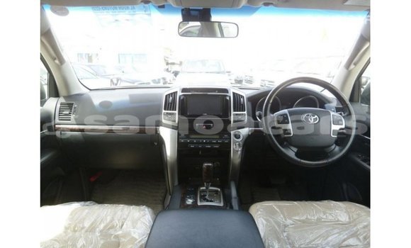 Buy Import Toyota Land Cruiser Other Car in Import - Dubai in A'ana Buy Import Toyota Land Cruiser Other Car in Import - Dubai in A'ana