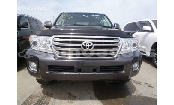 Buy Import Toyota Land Cruiser Other Car in Import - Dubai in A'ana Buy Import Toyota Land Cruiser Other Car in Import - Dubai in A'ana