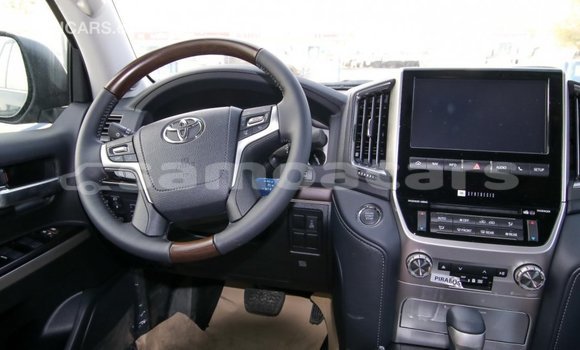 Buy Import Toyota Land Cruiser Black Car in Import - Dubai in A'ana Buy Import Toyota Land Cruiser Black Car in Import - Dubai in A'ana