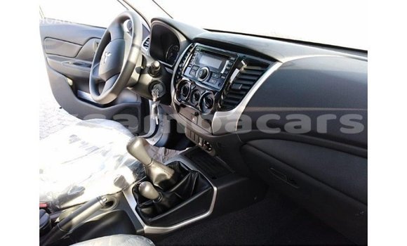 Buy Import Mitsubishi L200 White Car in Import - Dubai in A'ana Buy Import Mitsubishi L200 White Car in Import - Dubai in A'ana