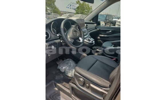 Buy Import Mercedes-Benz 250 Black Car in Import - Dubai in A'ana Buy Import Mercedes-Benz 250 Black Car in Import - Dubai in A'ana