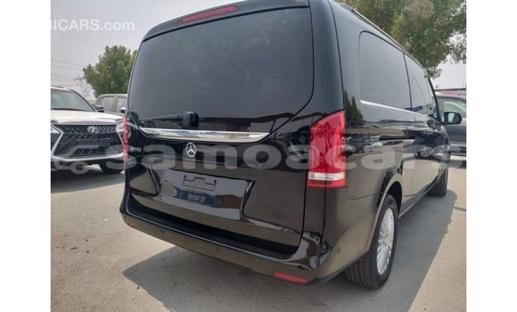 Buy Import Mercedes-Benz 250 Black Car in Import - Dubai in A'ana Buy Import Mercedes-Benz 250 Black Car in Import - Dubai in A'ana