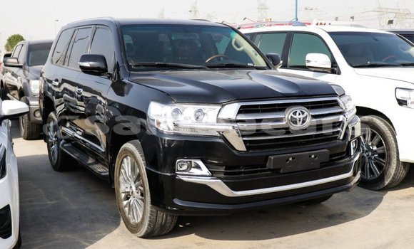 Buy Import Toyota Land Cruiser Black Car in Import - Dubai in A'ana Buy Import Toyota Land Cruiser Black Car in Import - Dubai in A'ana