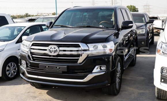Buy Import Toyota Land Cruiser Black Car in Import - Dubai in A'ana Buy Import Toyota Land Cruiser Black Car in Import - Dubai in A'ana