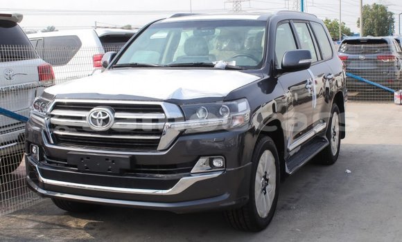 Buy Import Toyota Land Cruiser Other Car in Import - Dubai in A'ana Buy Import Toyota Land Cruiser Other Car in Import - Dubai in A'ana