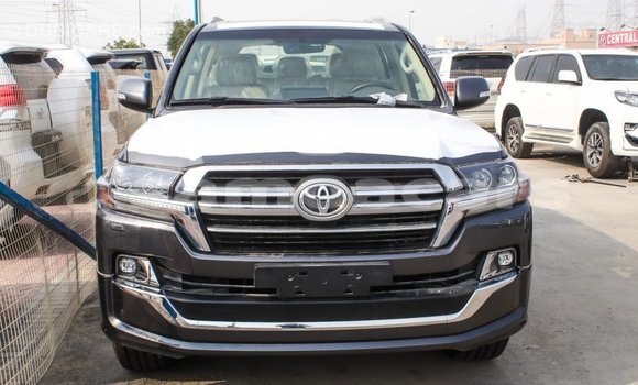 Buy Import Toyota Land Cruiser Other Car in Import - Dubai in A'ana Buy Import Toyota Land Cruiser Other Car in Import - Dubai in A'ana