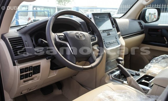 Buy Import Toyota Land Cruiser Other Car in Import - Dubai in A'ana Buy Import Toyota Land Cruiser Other Car in Import - Dubai in A'ana