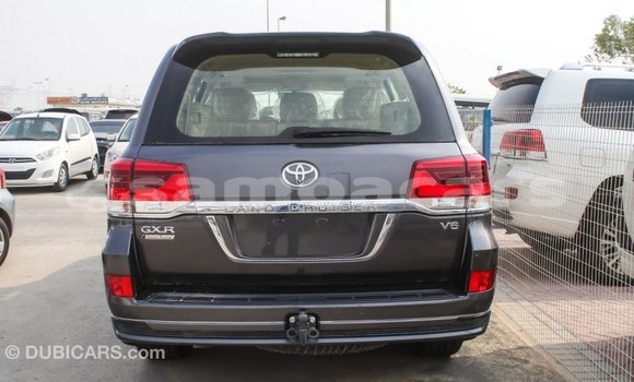 Buy Import Toyota Land Cruiser Other Car in Import - Dubai in A'ana Buy Import Toyota Land Cruiser Other Car in Import - Dubai in A'ana