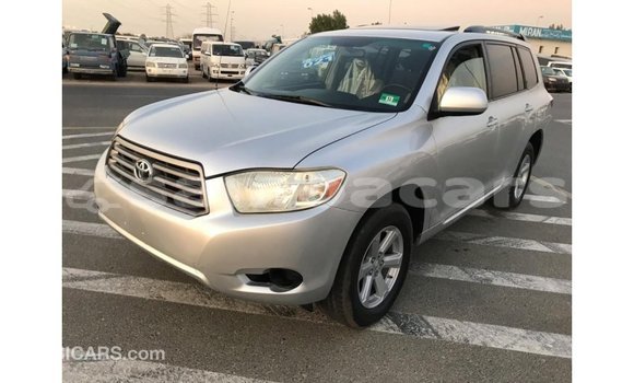 Acheter Import Voiture Toyota Highlander Autre à Import - Dubai, A'ana Acheter Import Voiture Toyota Highlander Autre à Import - Dubai, A'ana