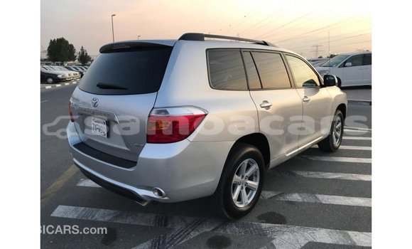 Acheter Import Voiture Toyota Highlander Autre à Import - Dubai, A'ana Acheter Import Voiture Toyota Highlander Autre à Import - Dubai, A'ana