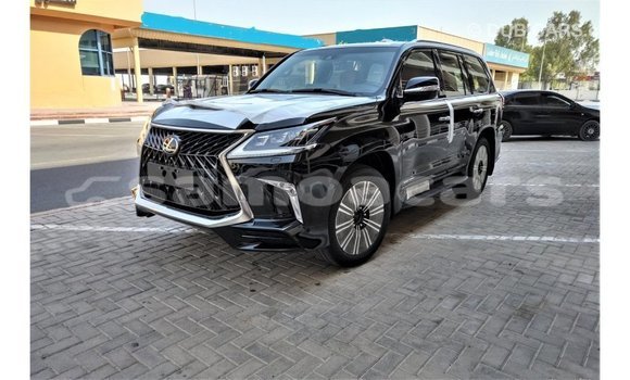 Acheter Import Voiture Lexus LX Noir à Import - Dubai, A'ana Acheter Import Voiture Lexus LX Noir à Import - Dubai, A'ana