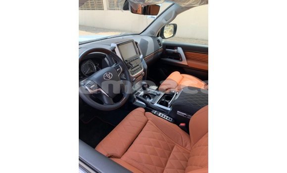 Buy Import Toyota Land Cruiser Black Car in Import - Dubai in A'ana Buy Import Toyota Land Cruiser Black Car in Import - Dubai in A'ana
