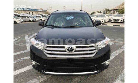 Acheter Import Voiture Toyota Highlander Noir à Import - Dubai, A'ana Acheter Import Voiture Toyota Highlander Noir à Import - Dubai, A'ana