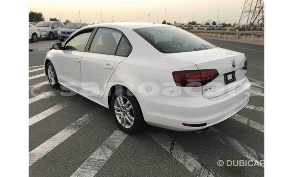 Acheter Import Voiture Volkswagen Jetta Blanc à Import - Dubai, A'ana Acheter Import Voiture Volkswagen Jetta Blanc à Import - Dubai, A'ana