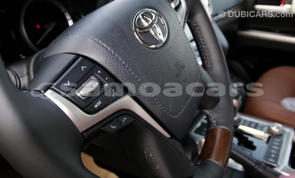 Buy Import Toyota Land Cruiser Black Car in Import - Dubai in A'ana Buy Import Toyota Land Cruiser Black Car in Import - Dubai in A'ana