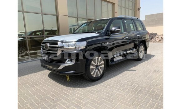 Acheter Import Voiture Toyota Land Cruiser Noir à Import - Dubai, A'ana Acheter Import Voiture Toyota Land Cruiser Noir à Import - Dubai, A'ana