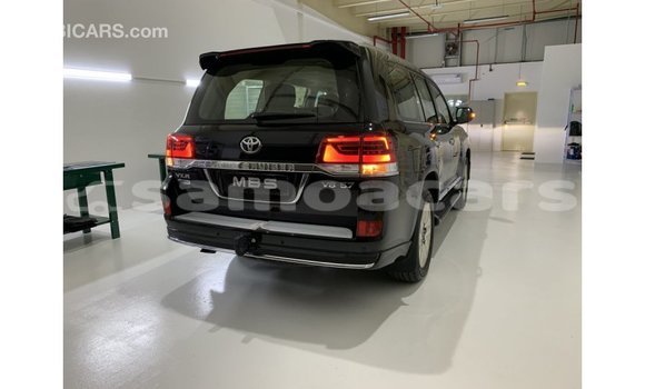 Buy Import Toyota Land Cruiser Black Car in Import - Dubai in A'ana Buy Import Toyota Land Cruiser Black Car in Import - Dubai in A'ana