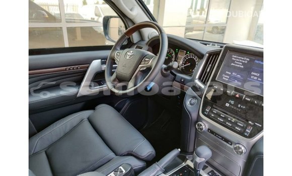 Buy Import Toyota Land Cruiser Black Car in Import - Dubai in A'ana Buy Import Toyota Land Cruiser Black Car in Import - Dubai in A'ana