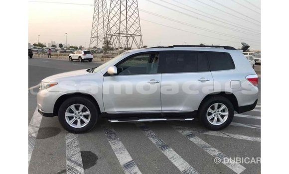 Acheter Import Voiture Toyota Highlander Autre à Import - Dubai, A'ana Acheter Import Voiture Toyota Highlander Autre à Import - Dubai, A'ana