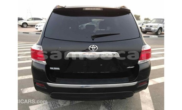 Acheter Import Voiture Toyota Highlander Noir à Import - Dubai, A'ana Acheter Import Voiture Toyota Highlander Noir à Import - Dubai, A'ana