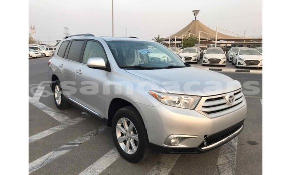 Acheter Import Voiture Toyota Highlander Autre à Import - Dubai, A'ana Acheter Import Voiture Toyota Highlander Autre à Import - Dubai, A'ana
