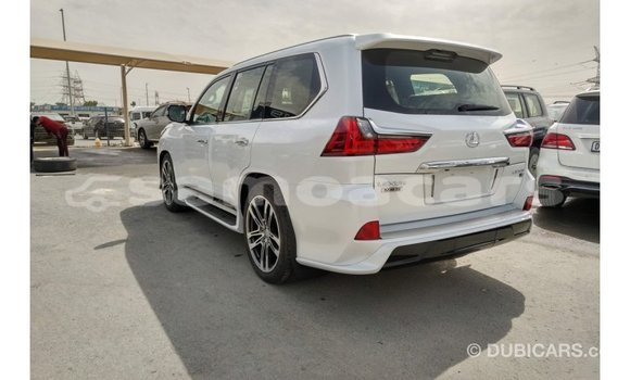 Buy Import Lexus LX White Car in Import - Dubai in A'ana Buy Import Lexus LX White Car in Import - Dubai in A'ana