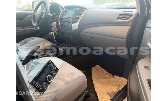 Buy Import Mitsubishi L200 Black Car in Import - Dubai in A'ana Buy Import Mitsubishi L200 Black Car in Import - Dubai in A'ana