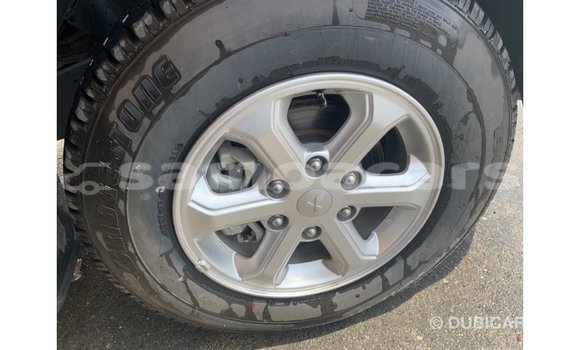 Buy Import Mitsubishi L200 Black Car in Import - Dubai in A'ana Buy Import Mitsubishi L200 Black Car in Import - Dubai in A'ana