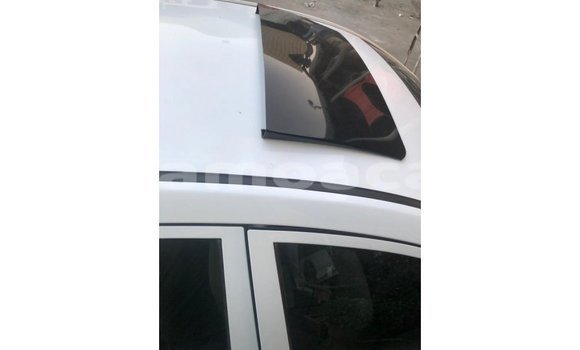 Acheter Import Voiture Geely Emgrand 7 Blanc à Import - Dubai, A'ana Acheter Import Voiture Geely Emgrand 7 Blanc à Import - Dubai, A'ana