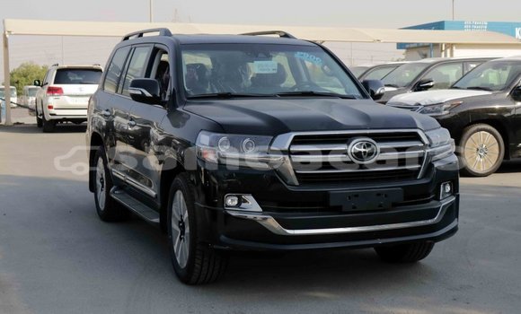 Buy Import Toyota Land Cruiser Black Car in Import - Dubai in A'ana Buy Import Toyota Land Cruiser Black Car in Import - Dubai in A'ana