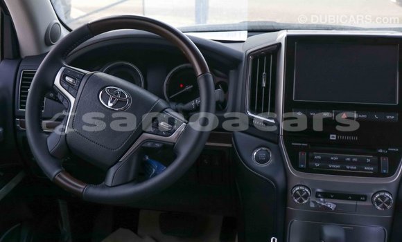 Buy Import Toyota Land Cruiser Black Car in Import - Dubai in A'ana Buy Import Toyota Land Cruiser Black Car in Import - Dubai in A'ana