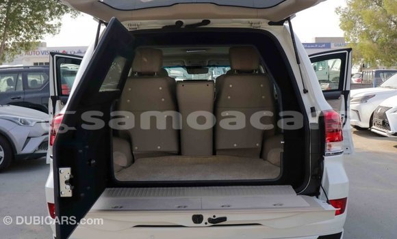 Buy Import Toyota Land Cruiser White Car in Import - Dubai in A'ana Buy Import Toyota Land Cruiser White Car in Import - Dubai in A'ana