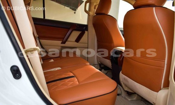 Buy Import Toyota Prado White Car in Import - Dubai in A'ana Buy Import Toyota Prado White Car in Import - Dubai in A'ana