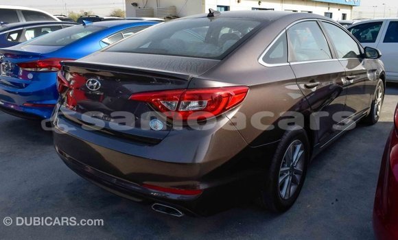 Acheter Import Voiture Hyundai Sonata Marron à Import - Dubai, A'ana Acheter Import Voiture Hyundai Sonata Marron à Import - Dubai, A'ana