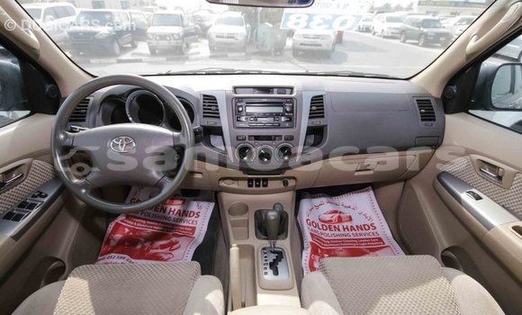 Buy Import Toyota Fortuner Black Car in Import - Dubai in A'ana Buy Import Toyota Fortuner Black Car in Import - Dubai in A'ana