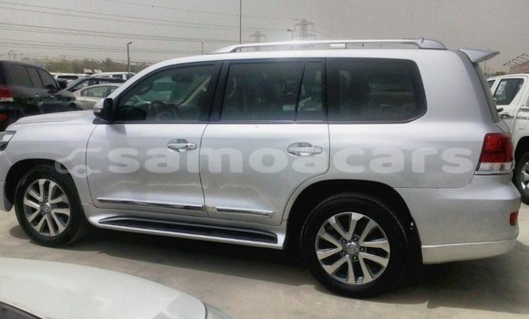 Buy Import Toyota Land Cruiser Other Car in Import - Dubai in A'ana Buy Import Toyota Land Cruiser Other Car in Import - Dubai in A'ana