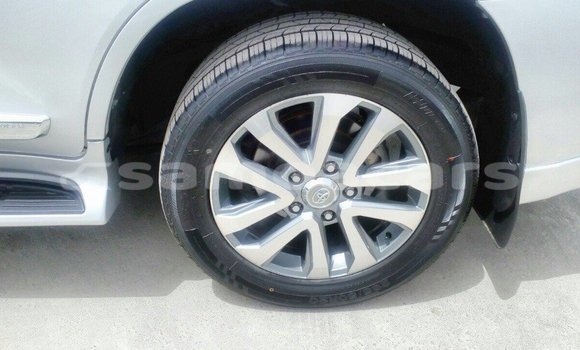 Buy Import Toyota Land Cruiser Other Car in Import - Dubai in A'ana Buy Import Toyota Land Cruiser Other Car in Import - Dubai in A'ana