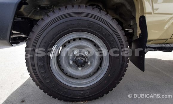 Buy Import Toyota Land Cruiser Beige Car in Import - Dubai in A'ana Buy Import Toyota Land Cruiser Beige Car in Import - Dubai in A'ana