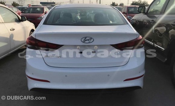 Acheter Import Voiture Hyundai Elantra Blanc à Import - Dubai, A'ana Acheter Import Voiture Hyundai Elantra Blanc à Import - Dubai, A'ana