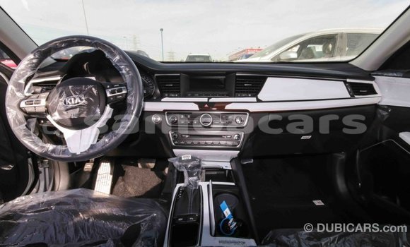 Acheter Import Voiture Kia Cadenza Autre à Import - Dubai, A'ana Acheter Import Voiture Kia Cadenza Autre à Import - Dubai, A'ana