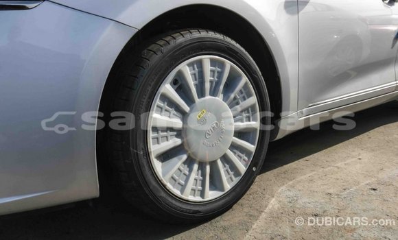 Acheter Import Voiture Kia Cadenza Autre à Import - Dubai, A'ana Acheter Import Voiture Kia Cadenza Autre à Import - Dubai, A'ana