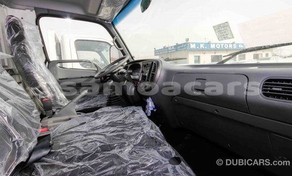 Buy Import Hyundai Accent White Car in Import - Dubai in A'ana Buy Import Hyundai Accent White Car in Import - Dubai in A'ana