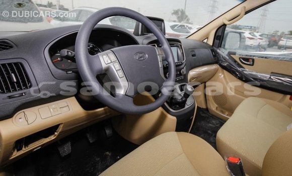Buy Import Hyundai Accent White Car in Import - Dubai in A'ana Buy Import Hyundai Accent White Car in Import - Dubai in A'ana