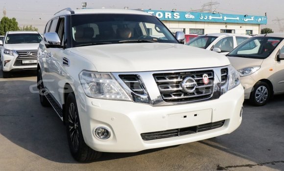 Buy Import Nissan Patrol White Car in Import - Dubai in A'ana Buy Import Nissan Patrol White Car in Import - Dubai in A'ana