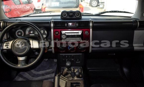 Buy Import Toyota FJ Cruiser Other Car in Import - Dubai in A'ana Buy Import Toyota FJ Cruiser Other Car in Import - Dubai in A'ana