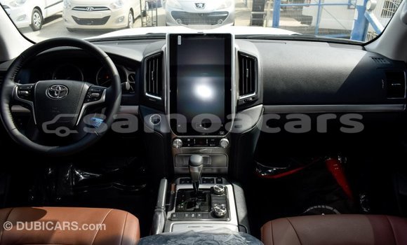 Buy Import Toyota Land Cruiser Black Car in Import - Dubai in A'ana Buy Import Toyota Land Cruiser Black Car in Import - Dubai in A'ana