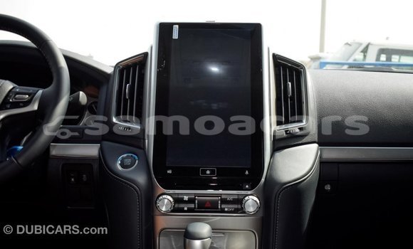 Buy Import Toyota Land Cruiser Black Car in Import - Dubai in A'ana Buy Import Toyota Land Cruiser Black Car in Import - Dubai in A'ana