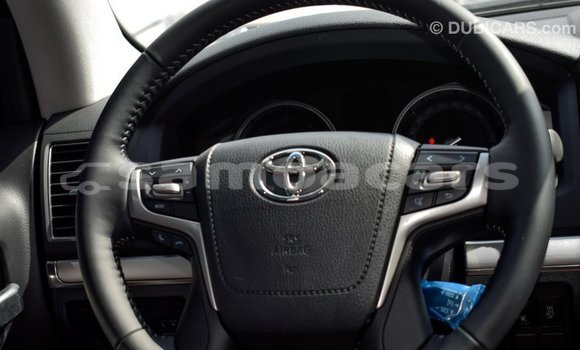 Buy Import Toyota Land Cruiser Black Car in Import - Dubai in A'ana Buy Import Toyota Land Cruiser Black Car in Import - Dubai in A'ana