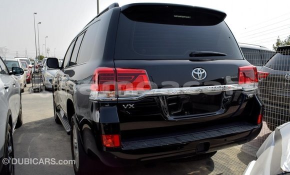 Buy Import Toyota Land Cruiser Black Car in Import - Dubai in A'ana Buy Import Toyota Land Cruiser Black Car in Import - Dubai in A'ana