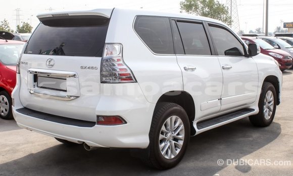 Acheter Import Voiture Lexus GX Blanc à Import - Dubai, A'ana Acheter Import Voiture Lexus GX Blanc à Import - Dubai, A'ana